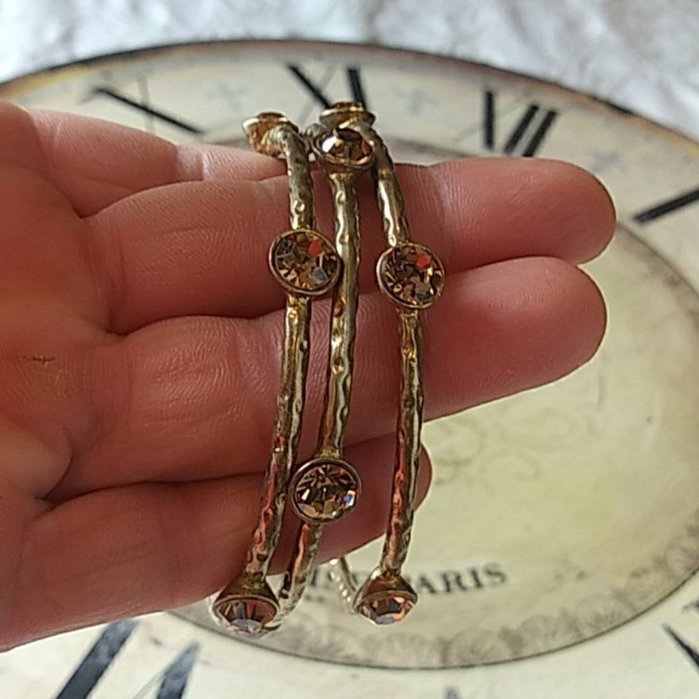 Bracelet    - Picture 3 of 8